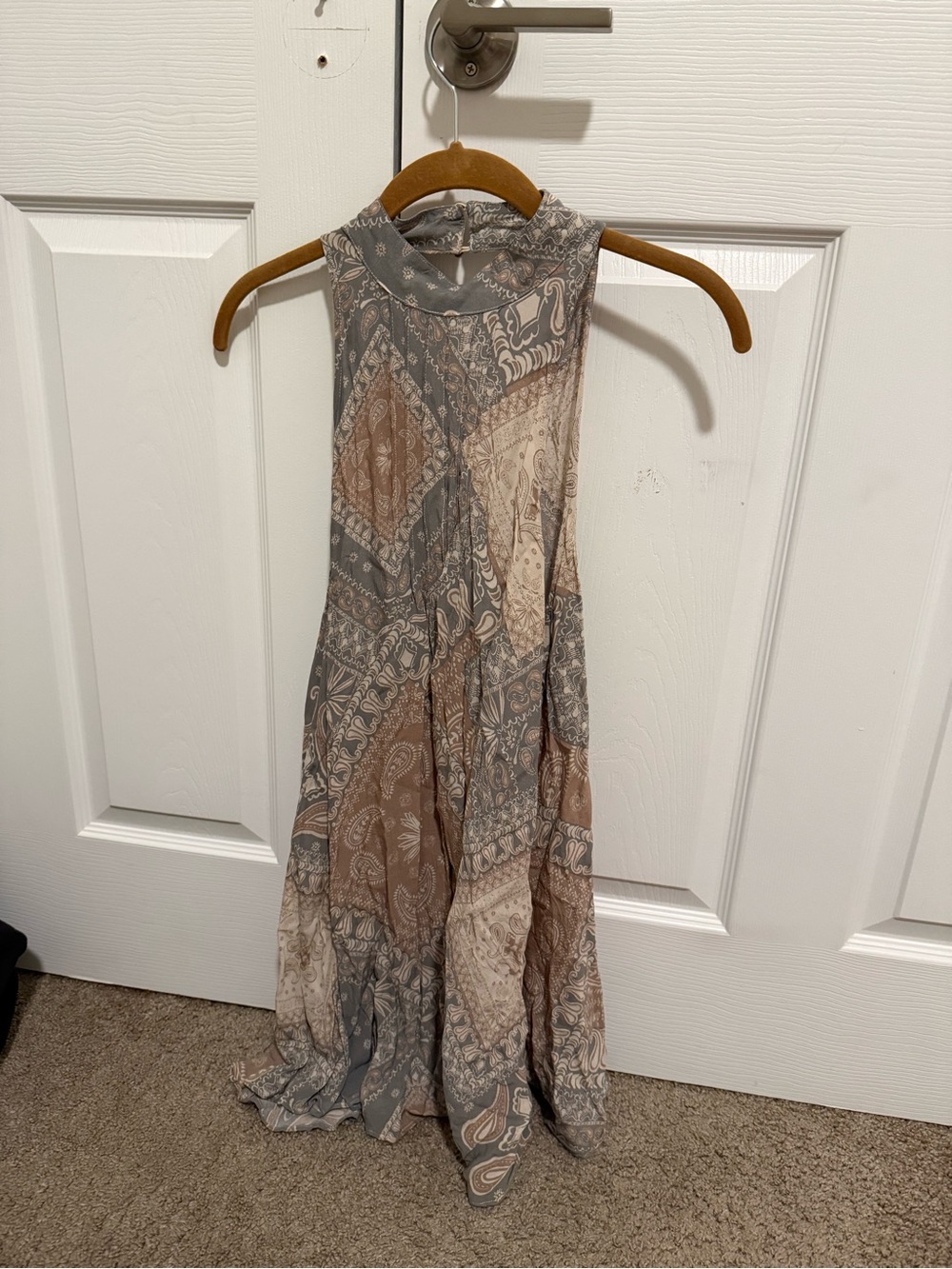 Free People Sleeveless High-Neck Paisley Print Dress in Neutral Tones